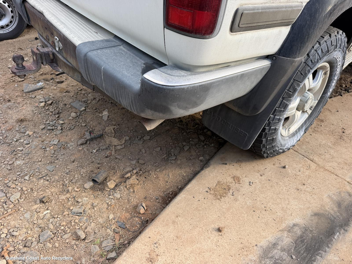 1990-1998 Toyota Landcruiser Rear Bumper