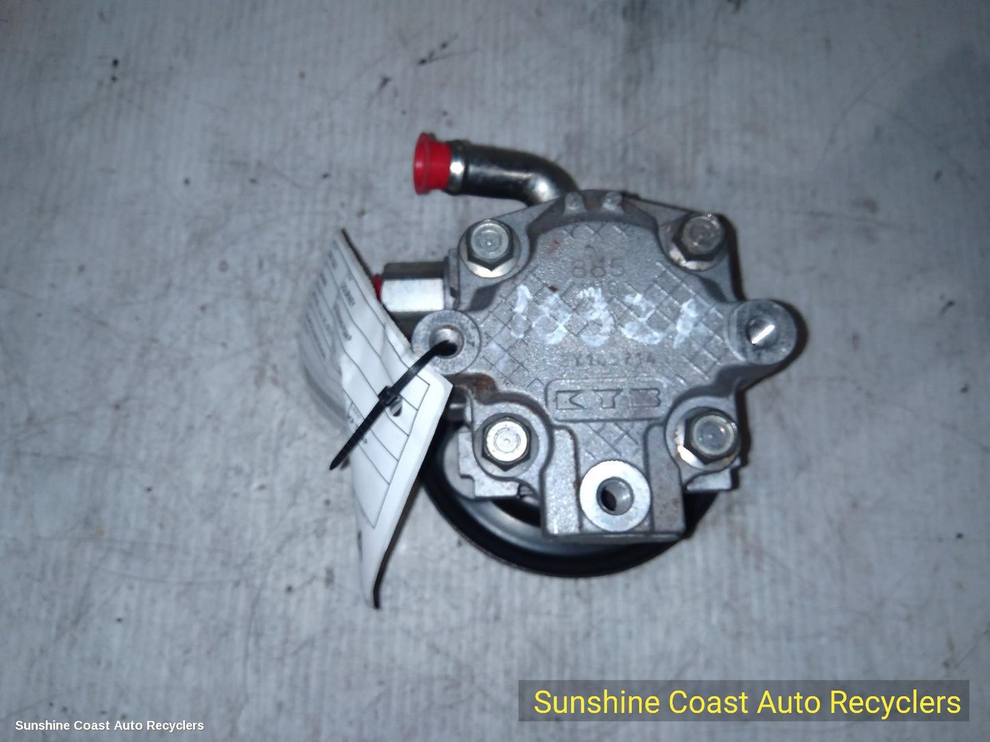 2013 Dodge Journey Steering Pump