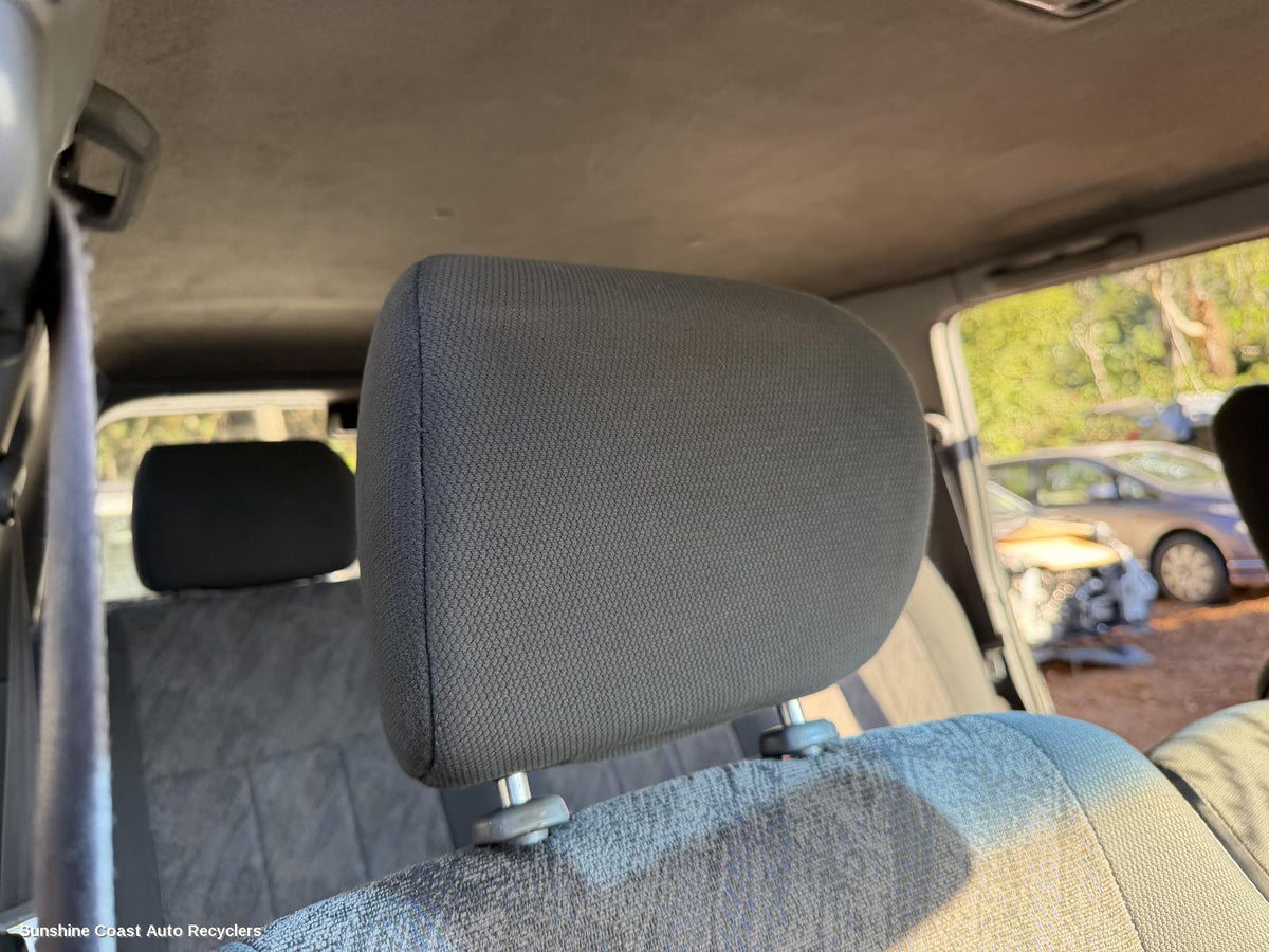 1998-2007 Toyota Landcruiser Headrest