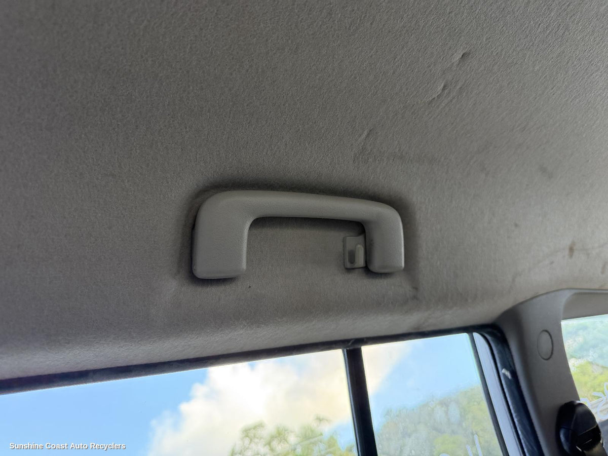 2009-2015 Mitsubishi Challenger Grab Handle
