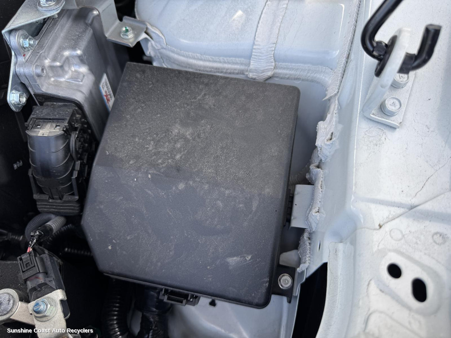 2023 Mitsubishi Eclipse Cross Fuse Box