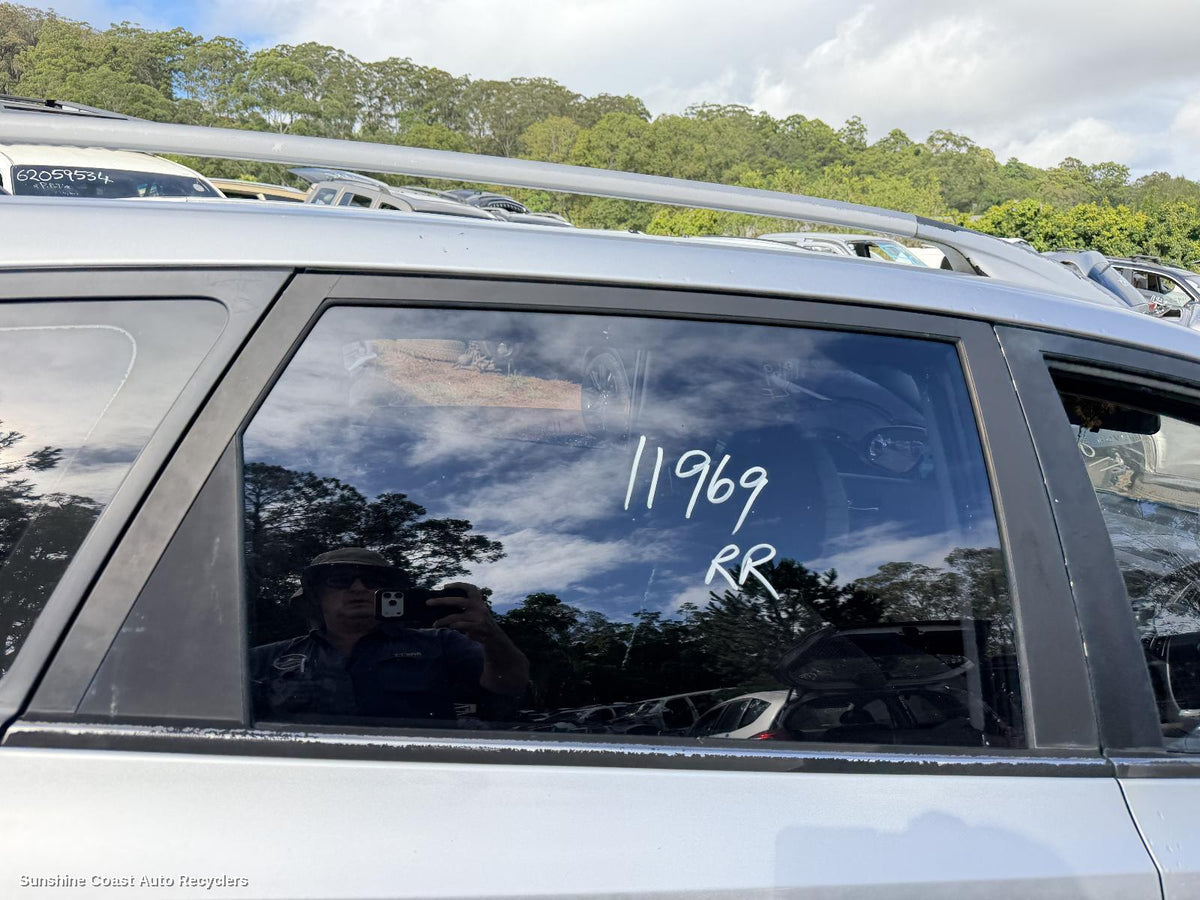 2009-2012 Hyundai I30 Right Rear Door Window