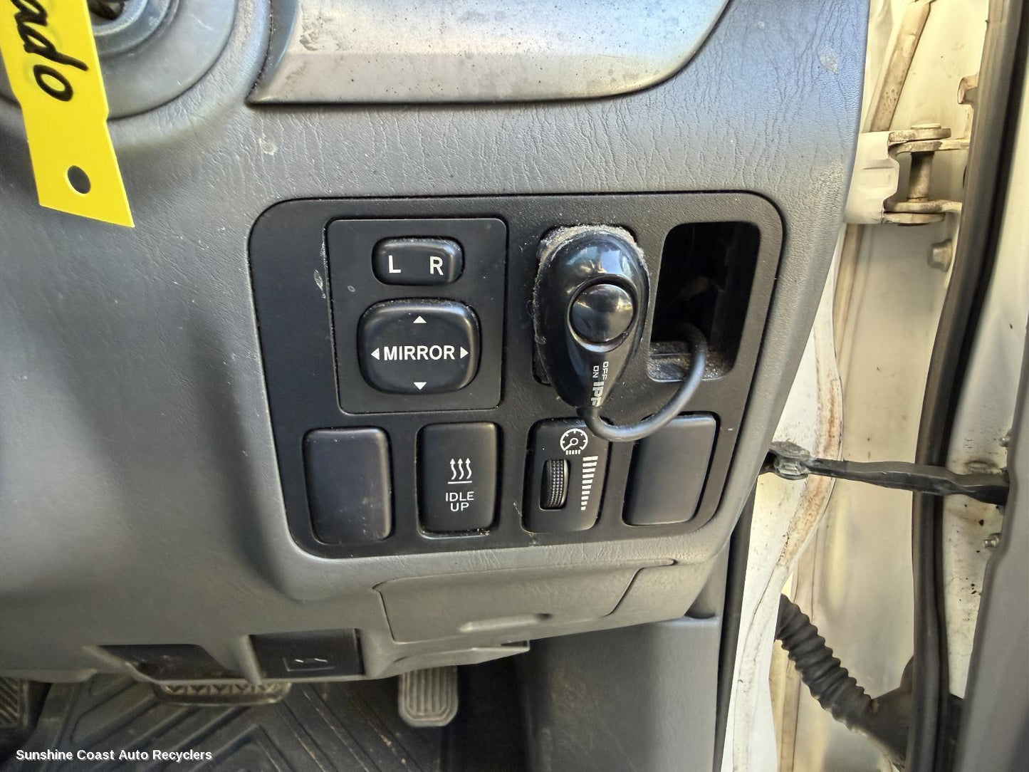 2003-2009 Toyota Prado Misc Switch Relay