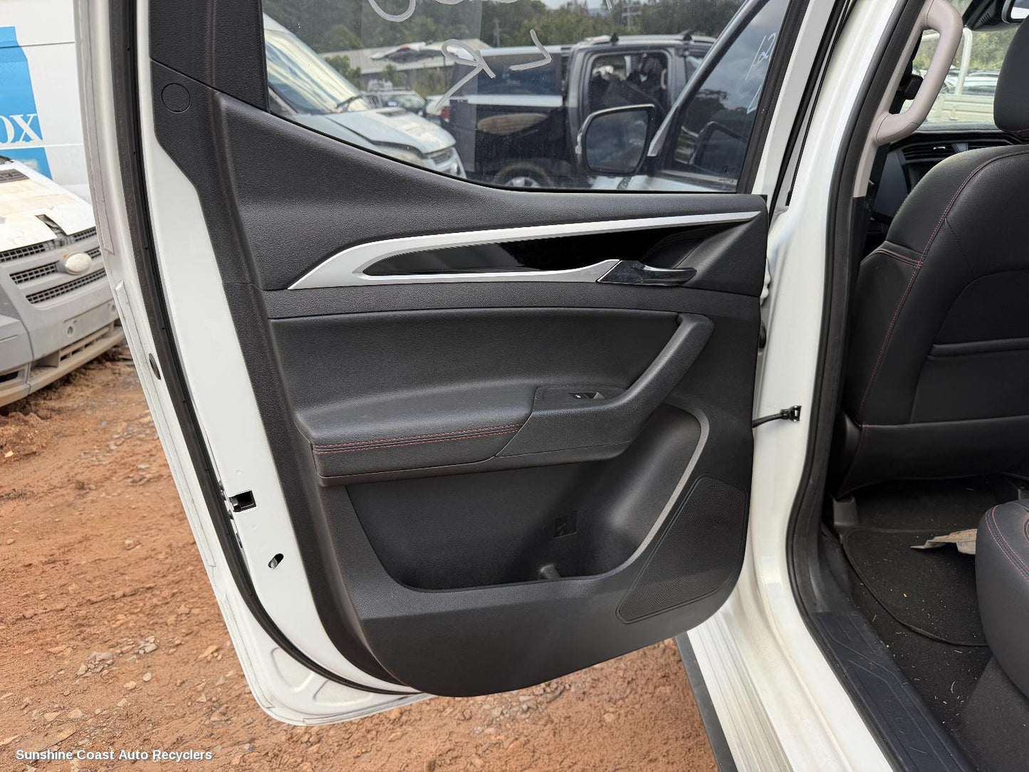 2017-2021 Ldv T60 Door Trim