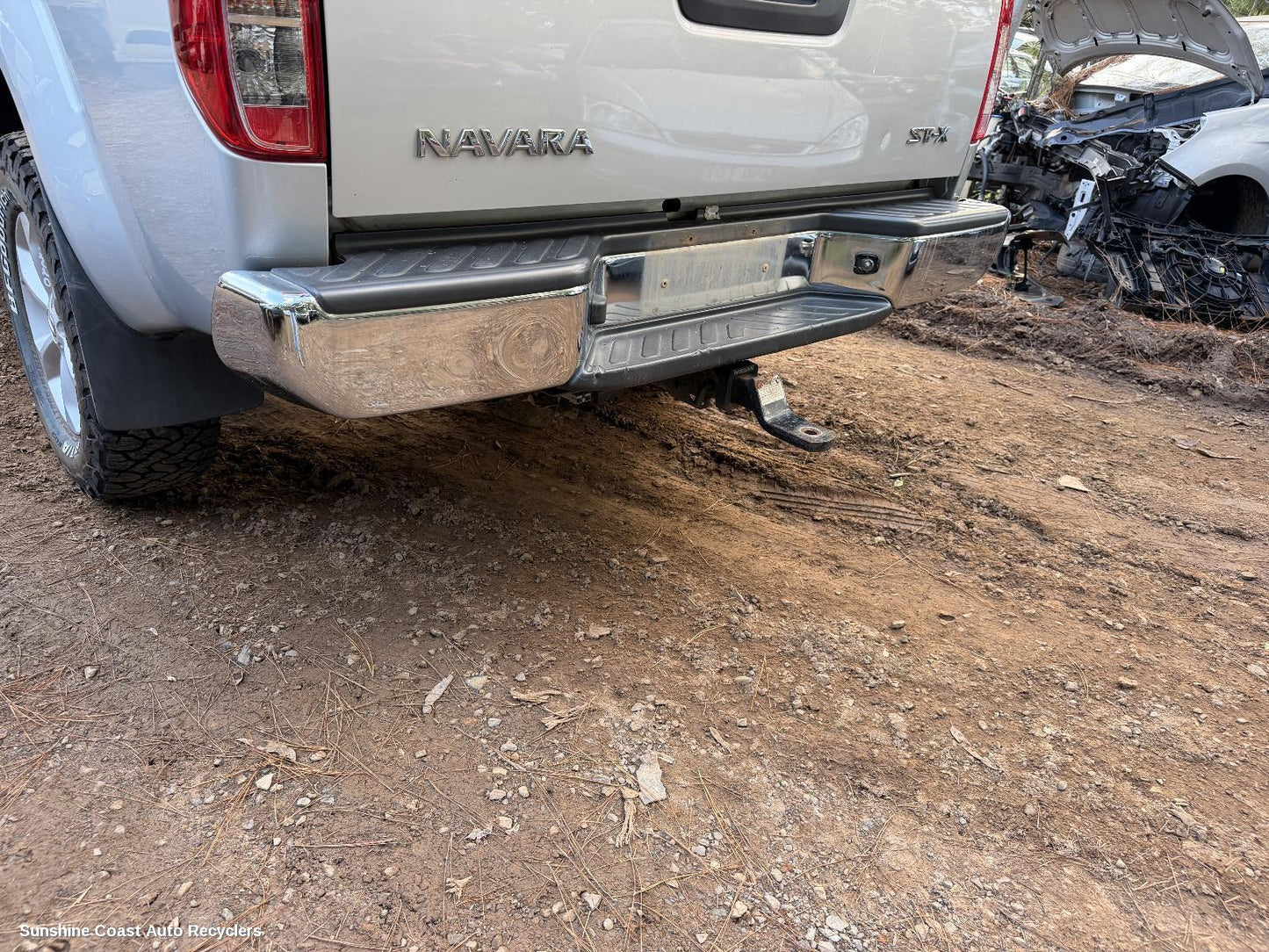 2009-2015 Nissan Navara Towbar