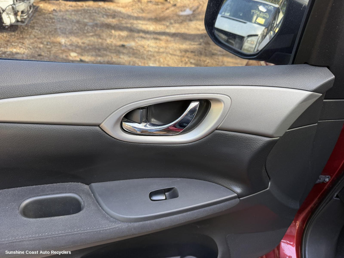 2012-2017 Nissan Pulsar Door Handle