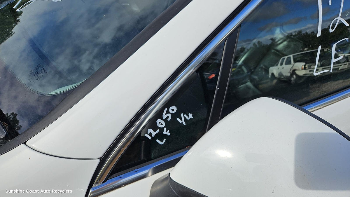 2010-2018 Volkswagen Touareg Left Front 1 4 Door Glass