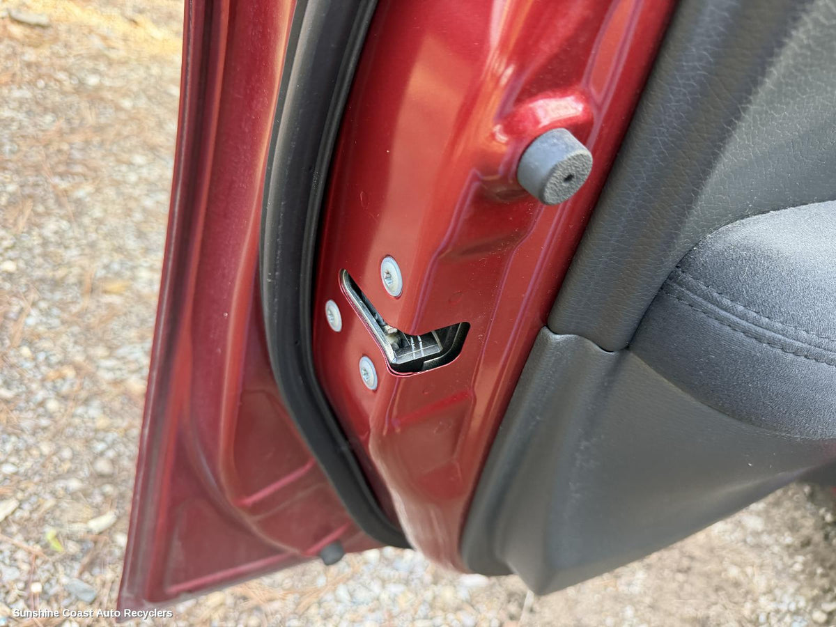 2013-2016 Nissan Pulsar Door Boot Gate Lock