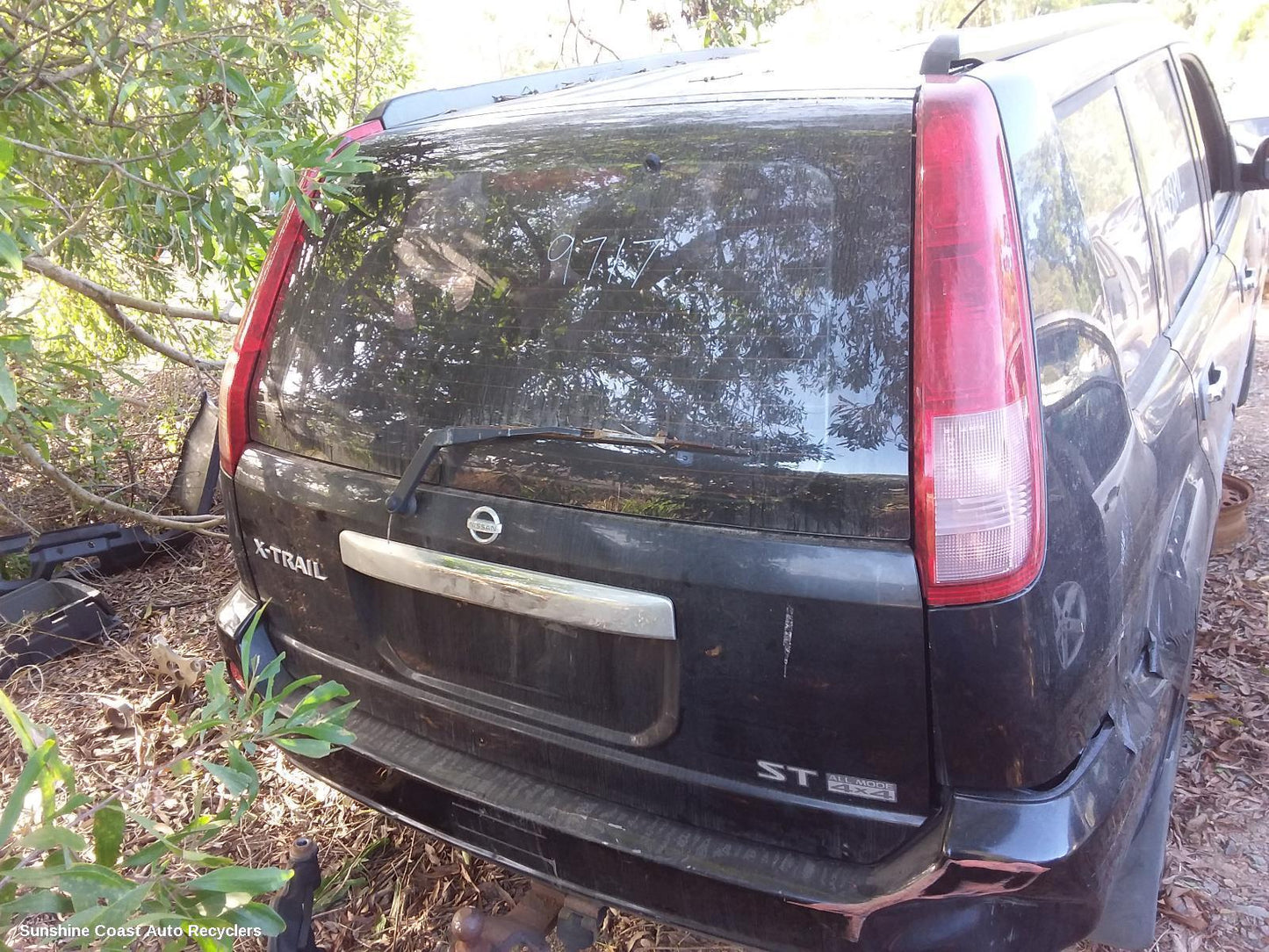 2001-2007 Nissan Xtrail High Level Stoplight