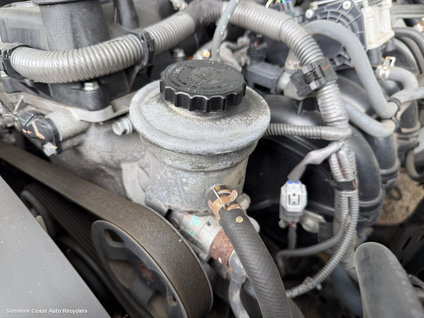 2012 Toyota Hilux P S Reservoir