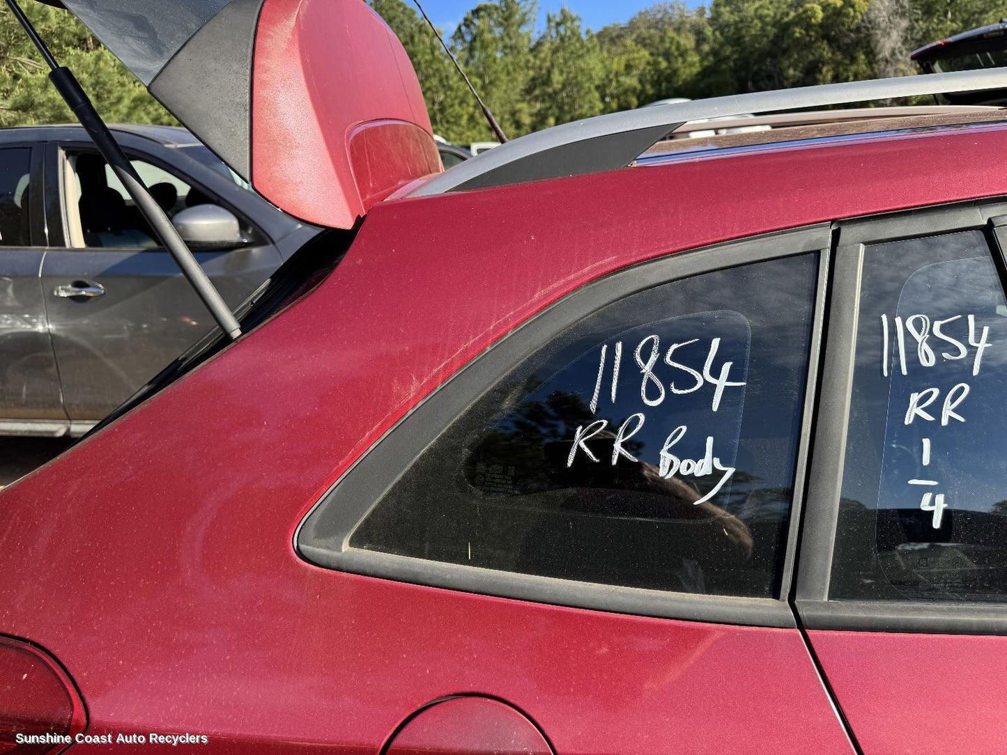 2014 Holden Cruze Right Rear Side Glass