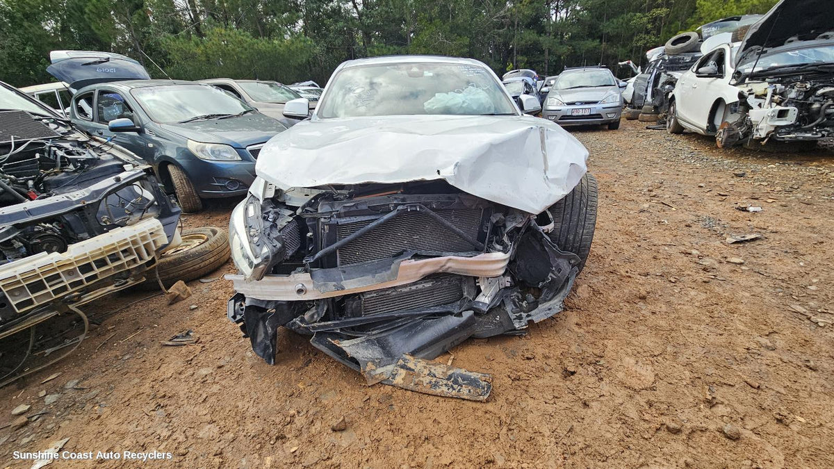 2011-2019 Bmw 1 Series High Level Stoplight