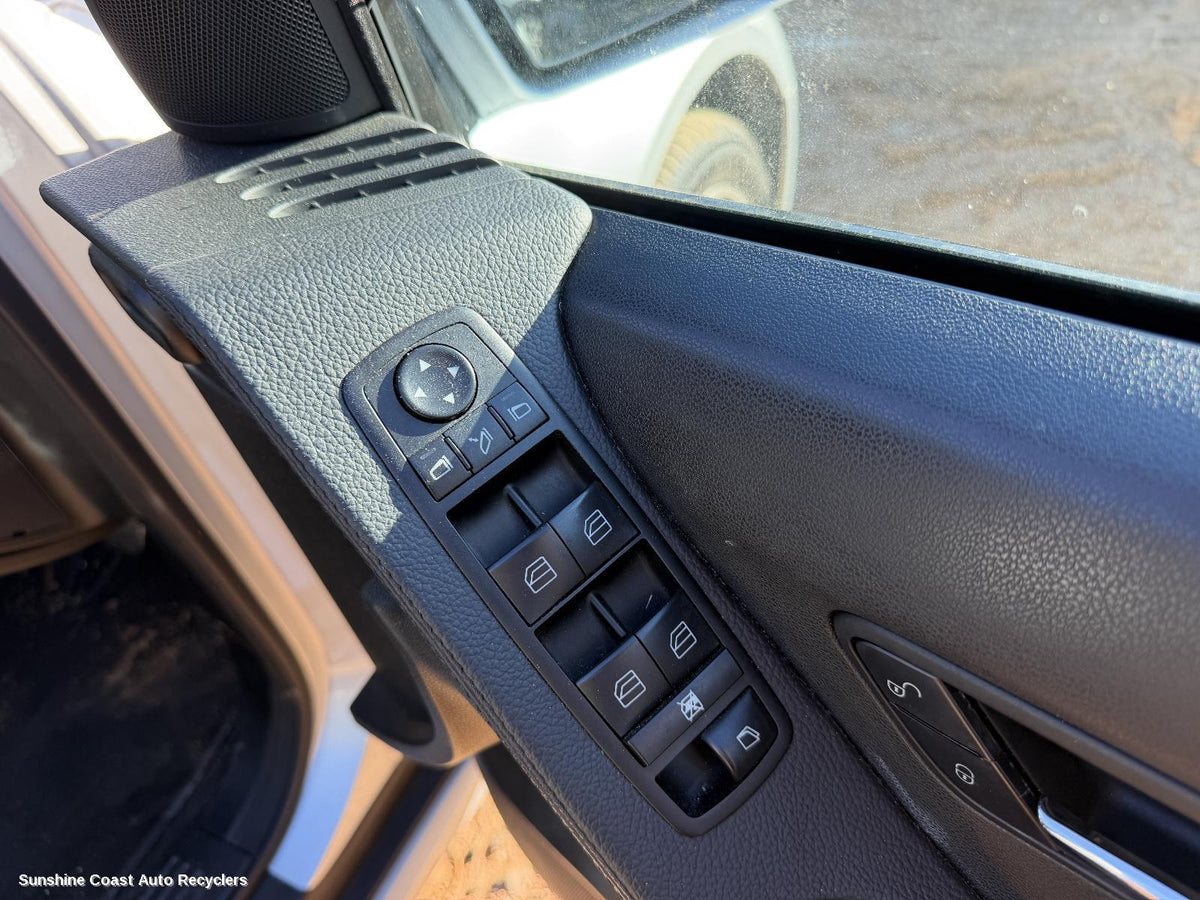 2006-2010 Mercedes R Class Pwr Dr Wind Switch