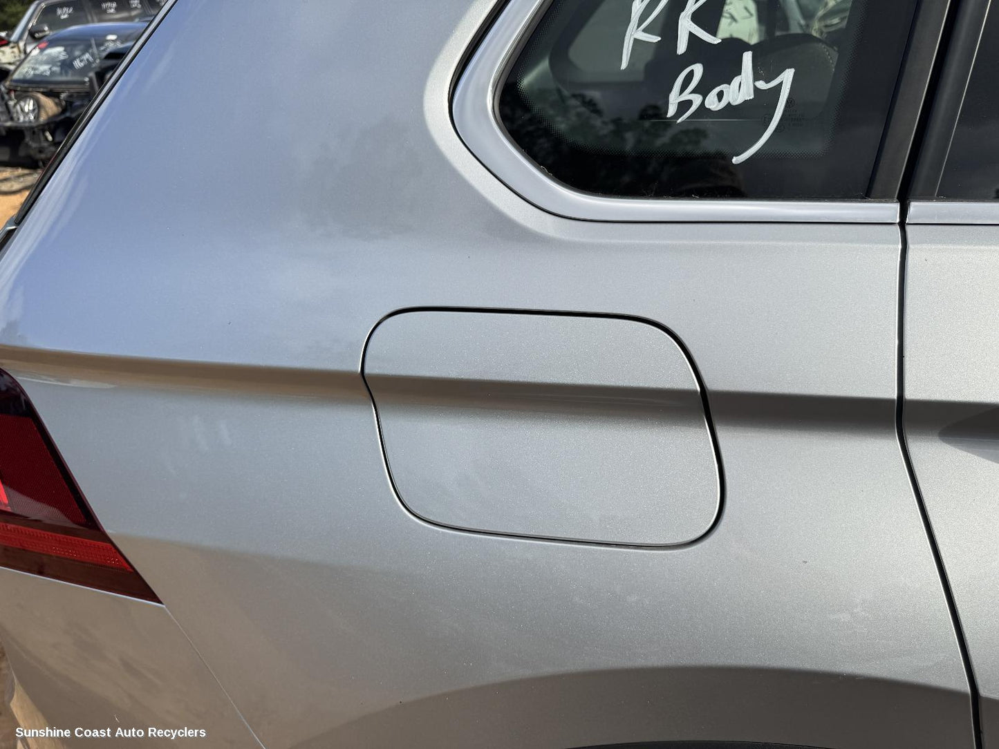 2022 Volkswagen Tiguan Fuel Door   Filler