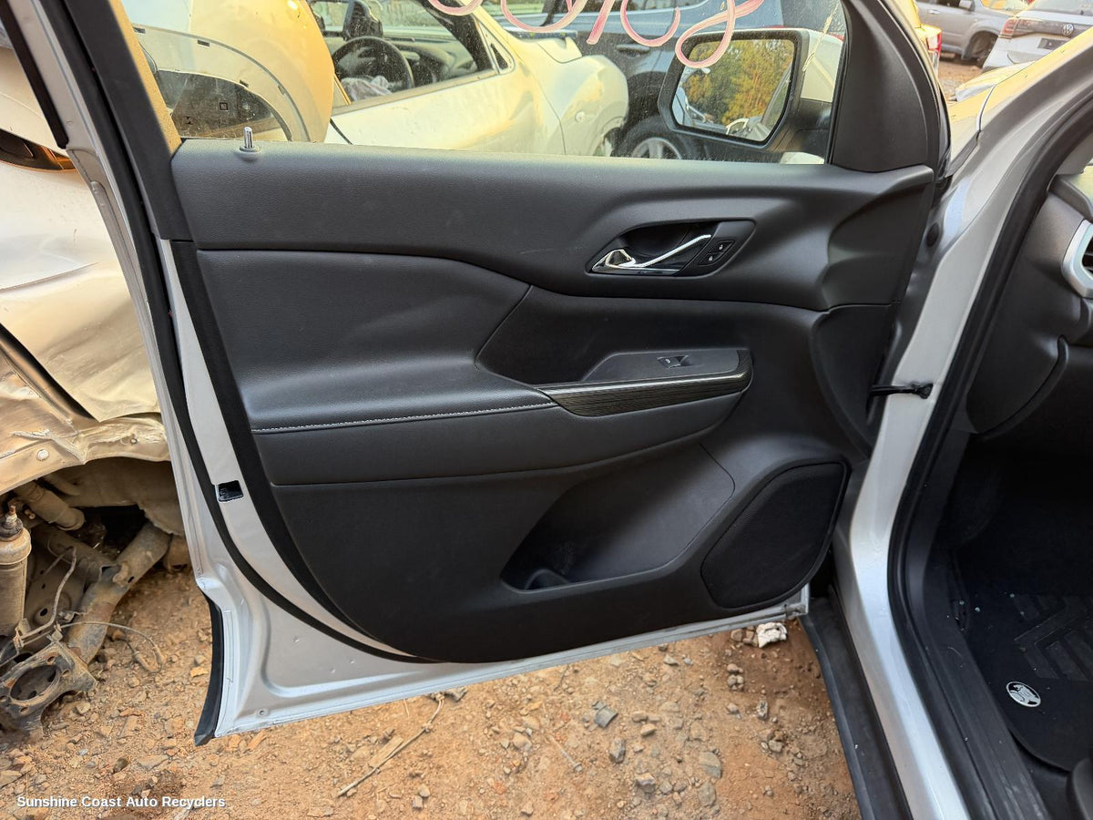 2018-2020 Holden Acadia Door Handle