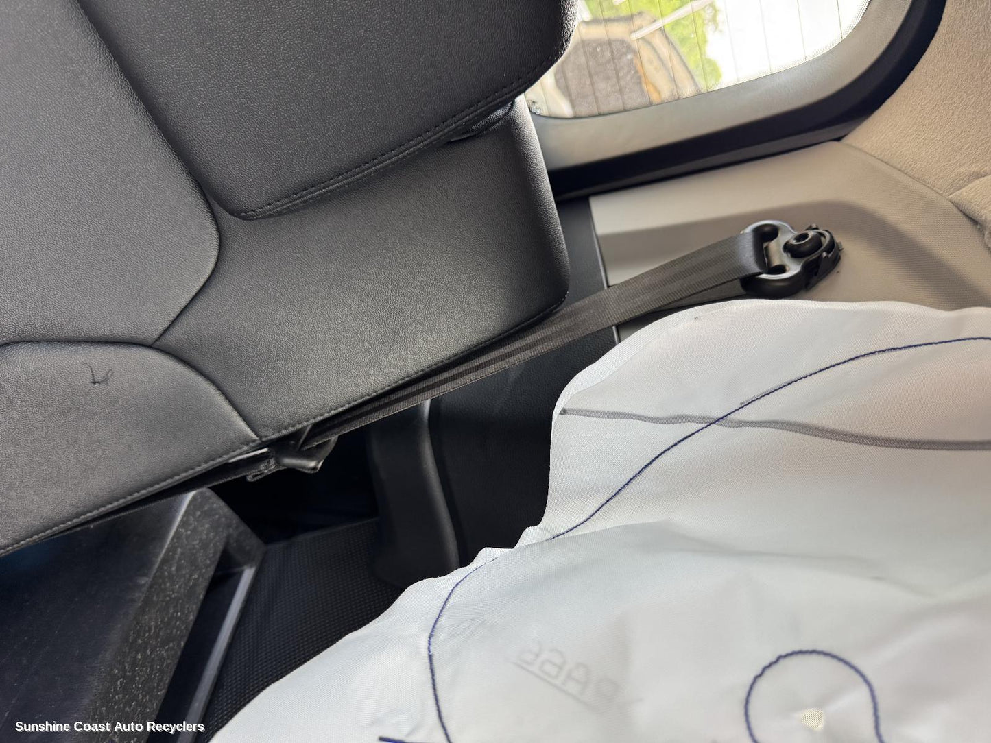 2022-2026 Ford Everest Seatbelt Stalk