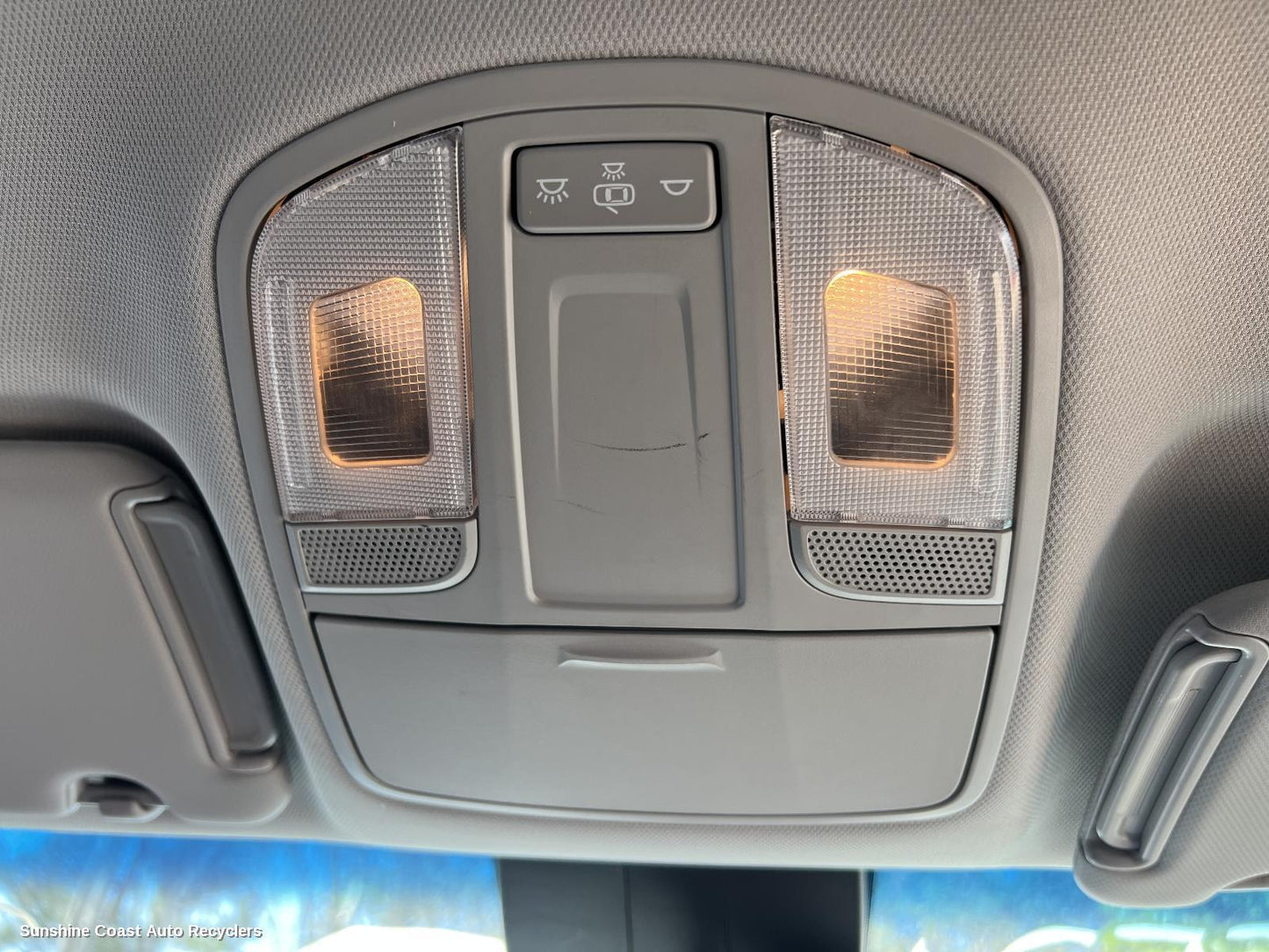 2020 Hyundai Tucson Courtesy Light