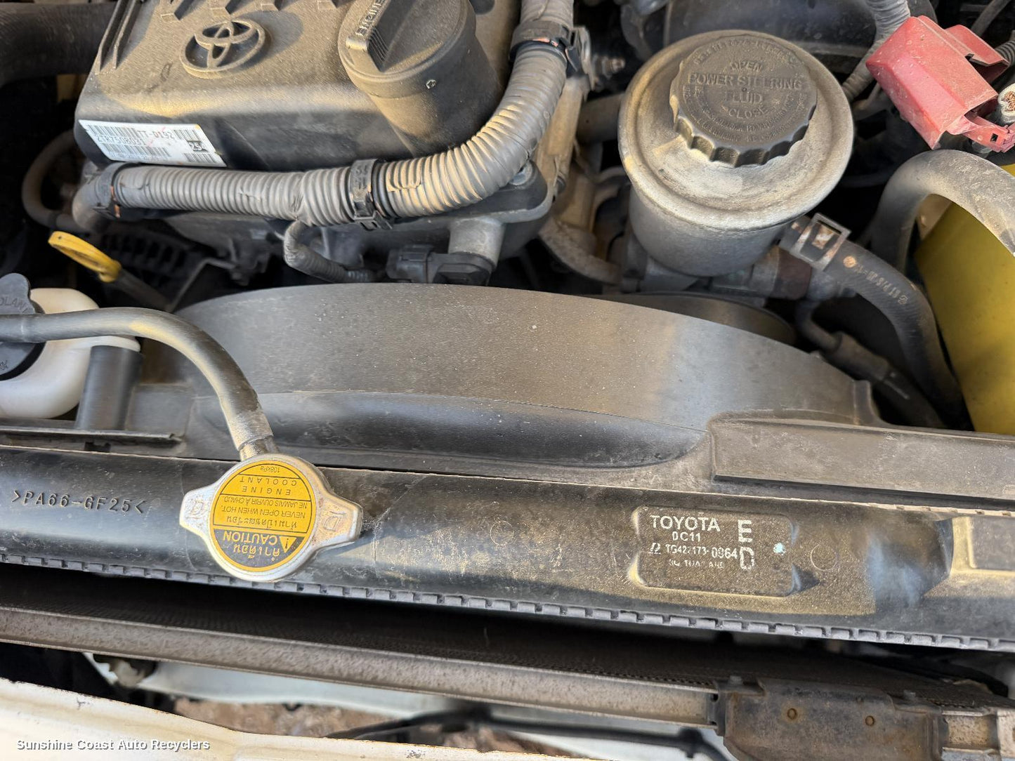 2005-2015 Toyota Hilux Fan Shroud