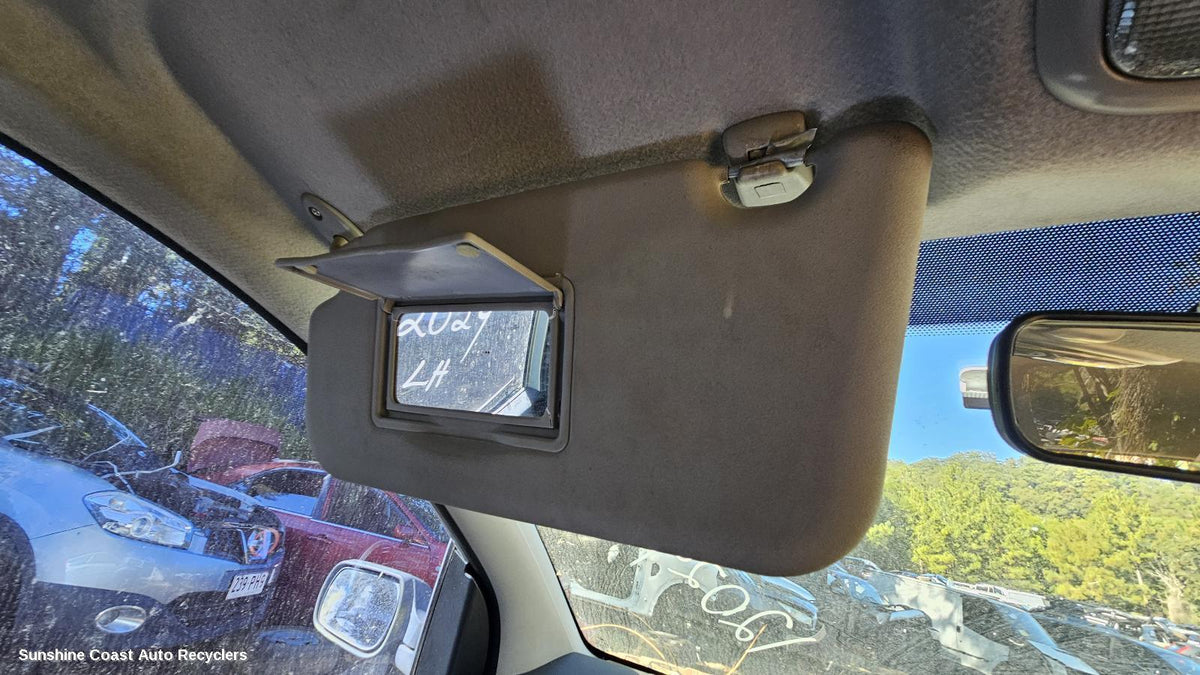 2004-2008 Ford Fiesta Sunvisor