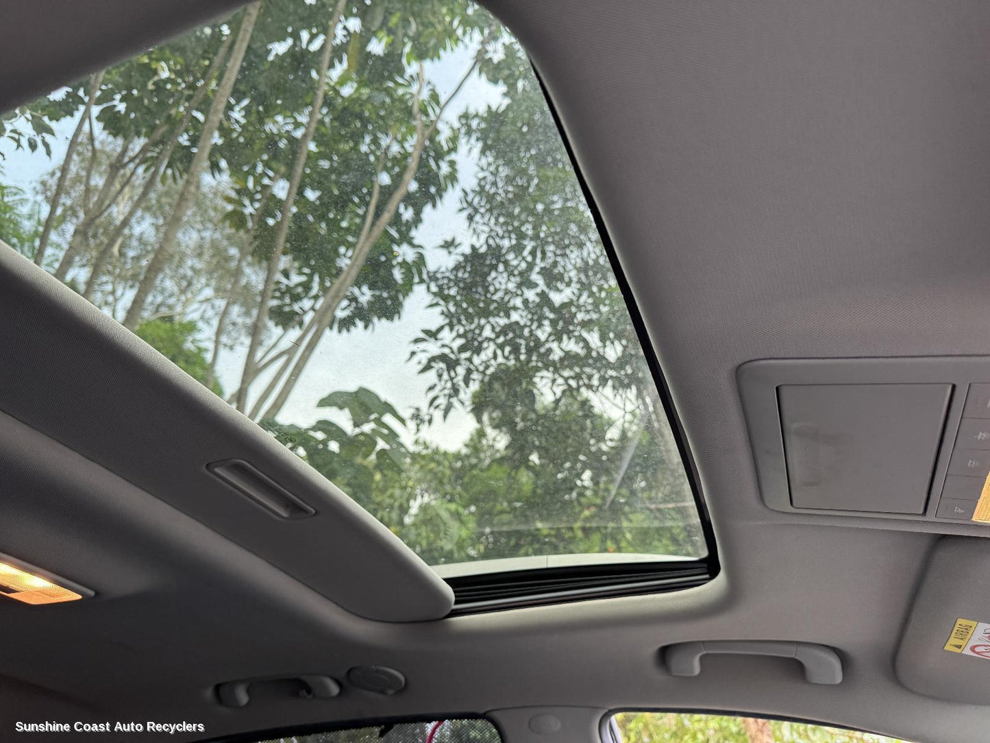 2013 Holden Captiva Roof Glass Sunroof T