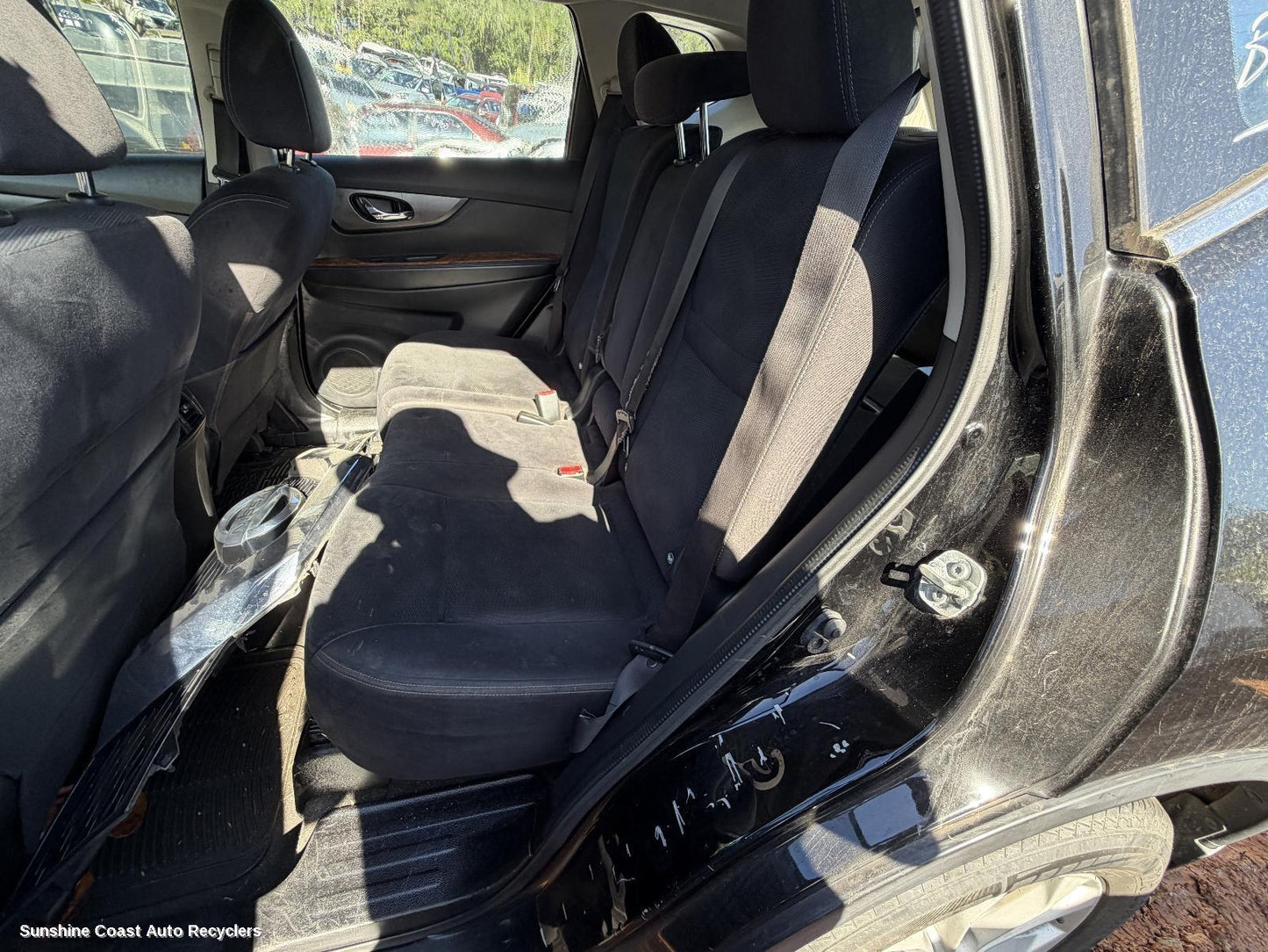 2014 Nissan Xtrail 2nd Seat  Rear Seat