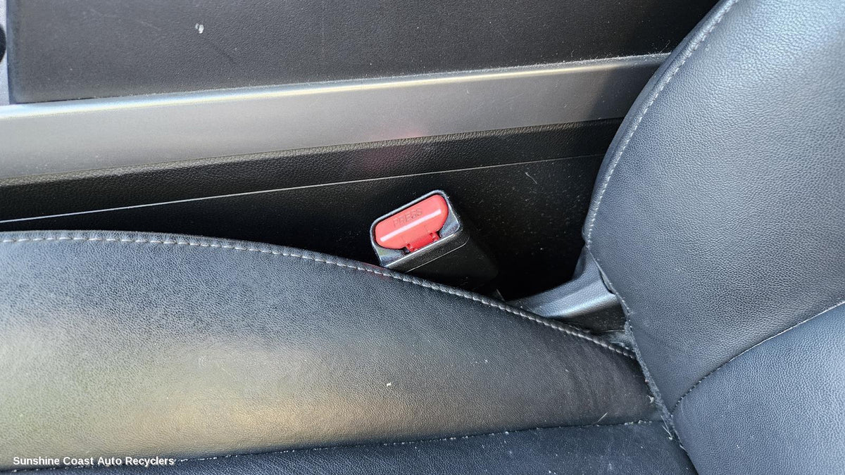 2006-2012 Mazda Cx7 Seatbelt Stalk