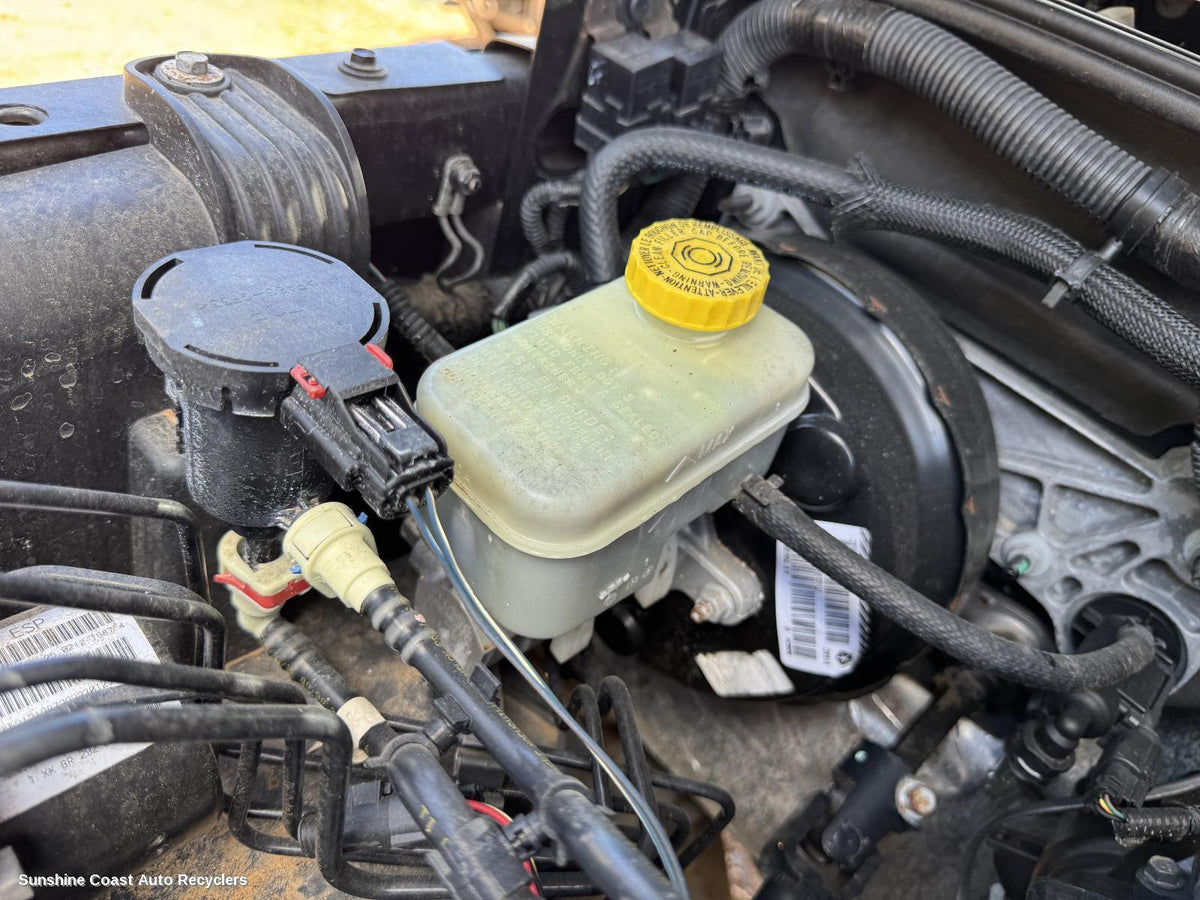 2006-2018 Jeep Wrangler Master Cylinder