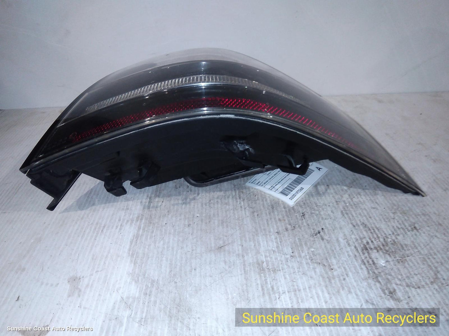 2010 Holden Commodore Right Taillight