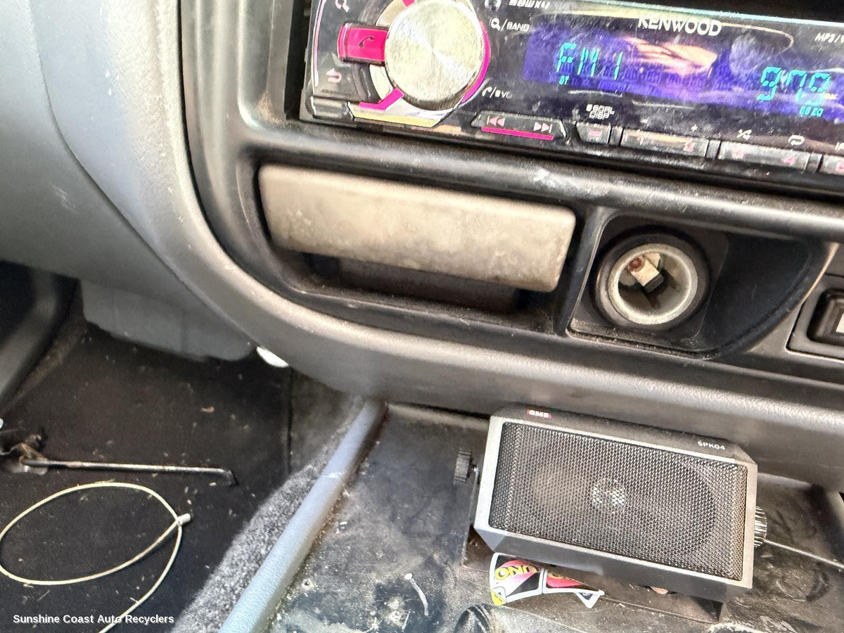 1990-1994 Toyota Landcruiser Ashtray