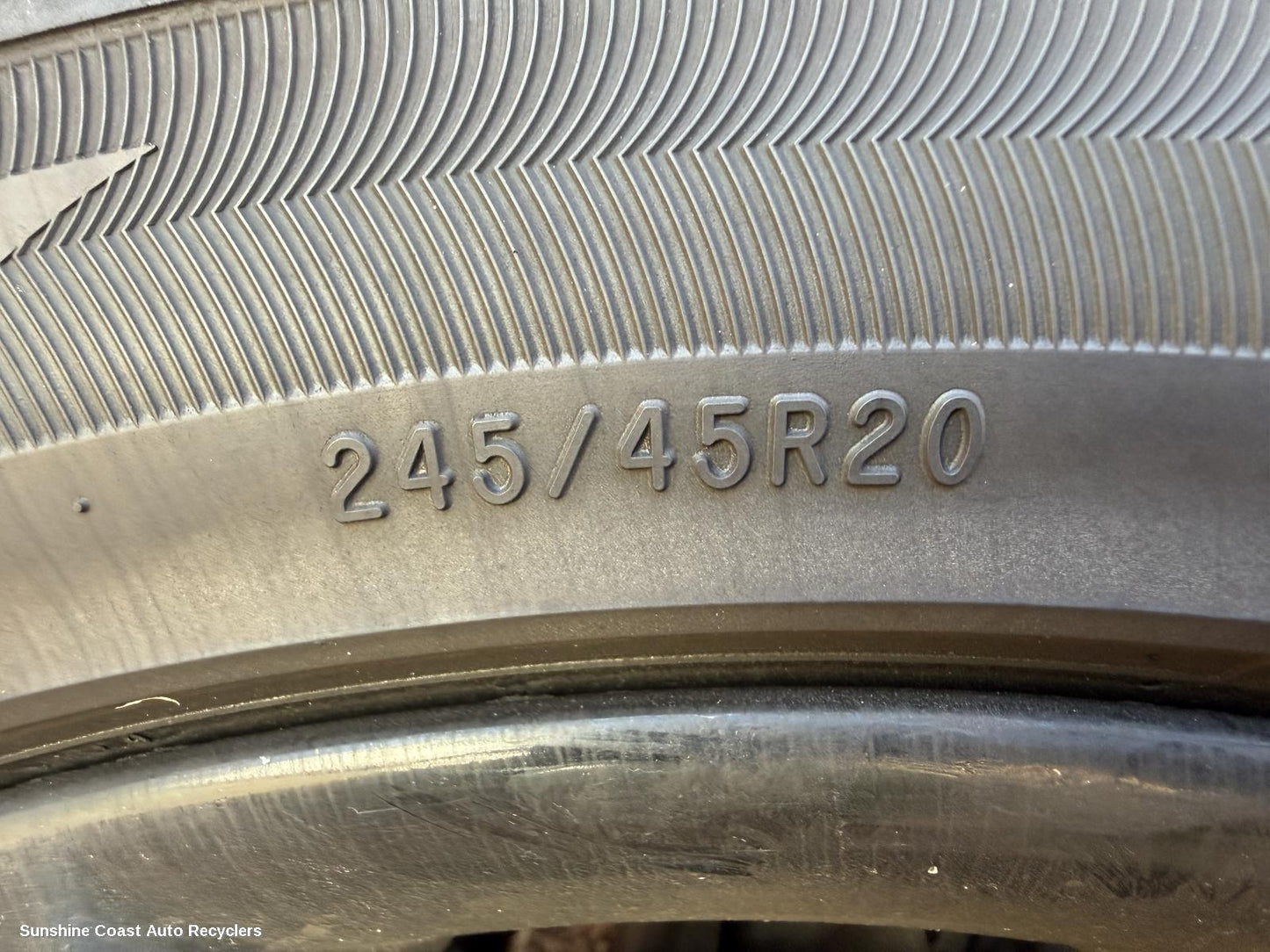 2011-2019 Land Rover Rangerover Evoque Tyre