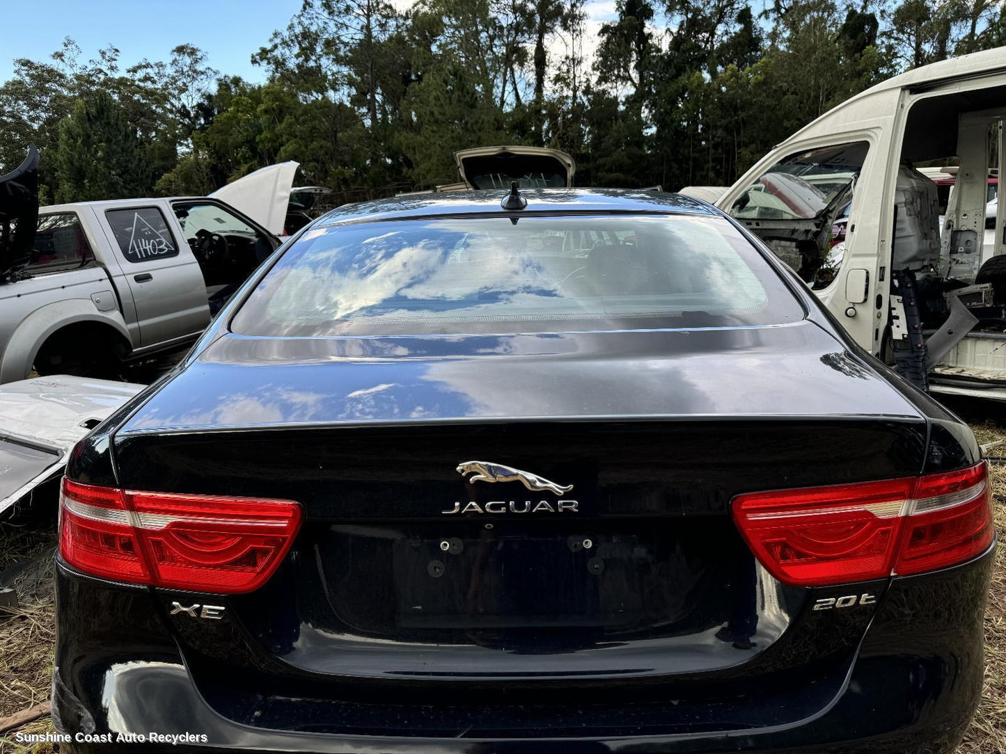 2015 Jaguar Xe Rear Tailgate Glass