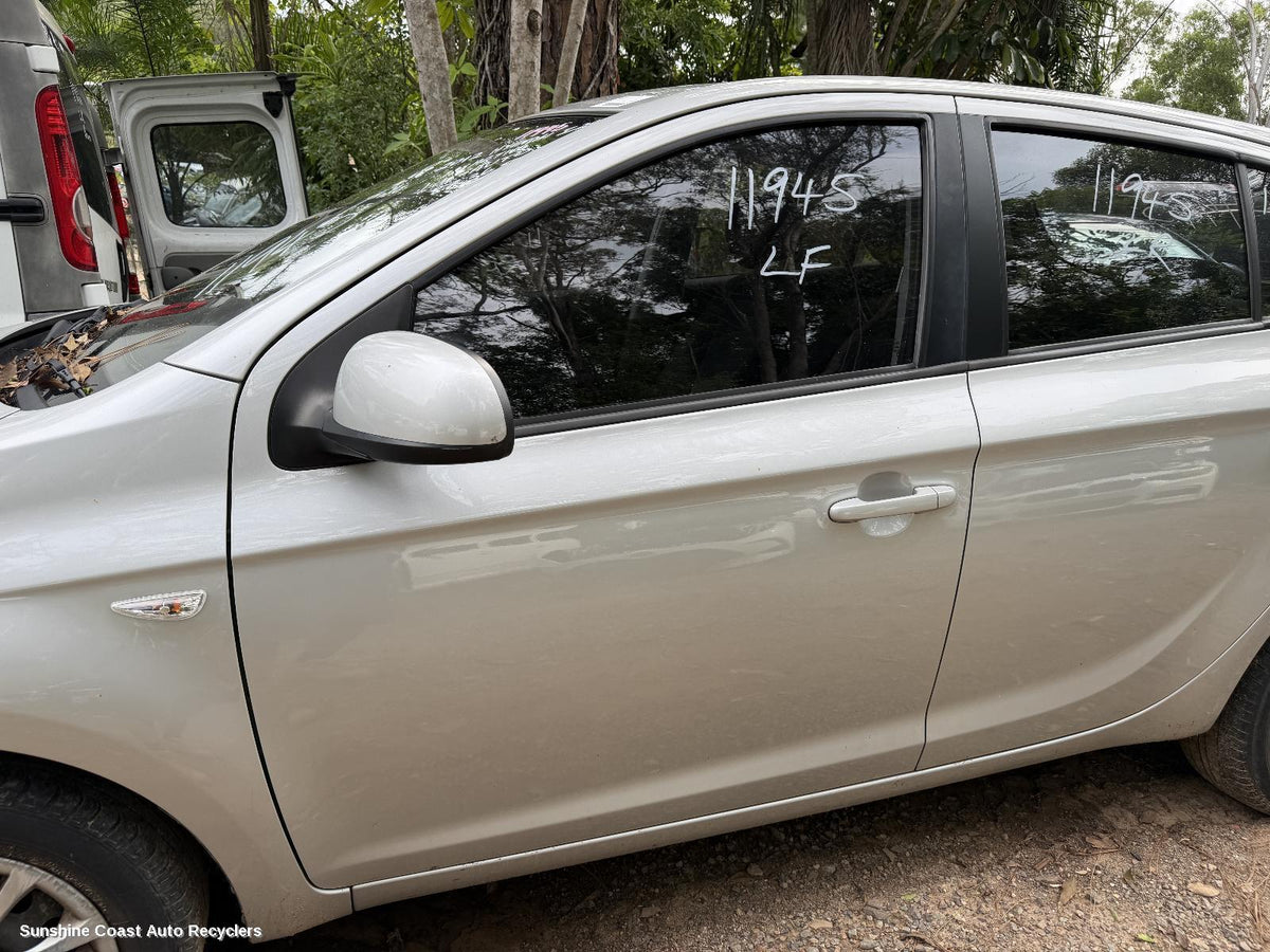 2010-2015 Hyundai I20 Left Door Mirror