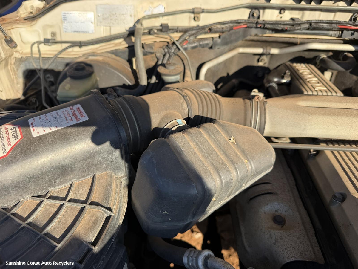 1998-2007 Toyota Landcruiser Air Cleaner Duct Hos
