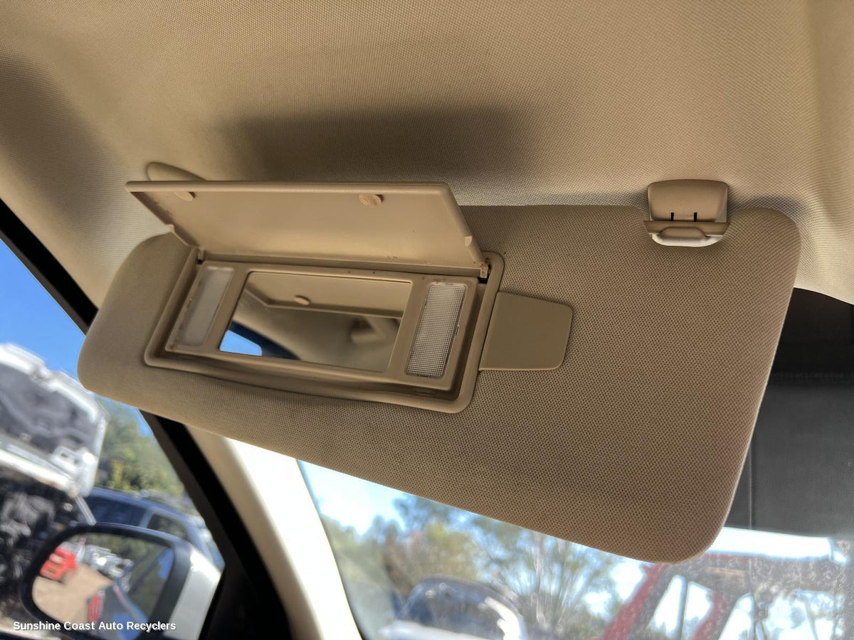 2008-2015 Jaguar Xf Sunvisor