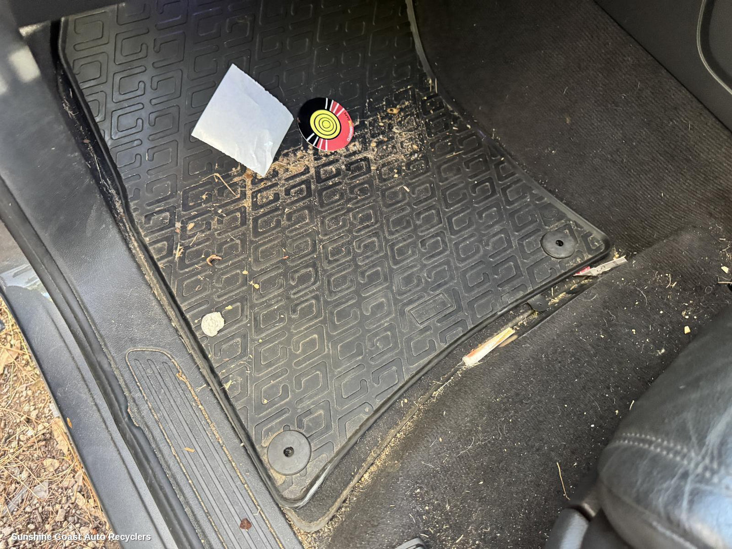 2012 Volkswagen Touareg Floor Mats