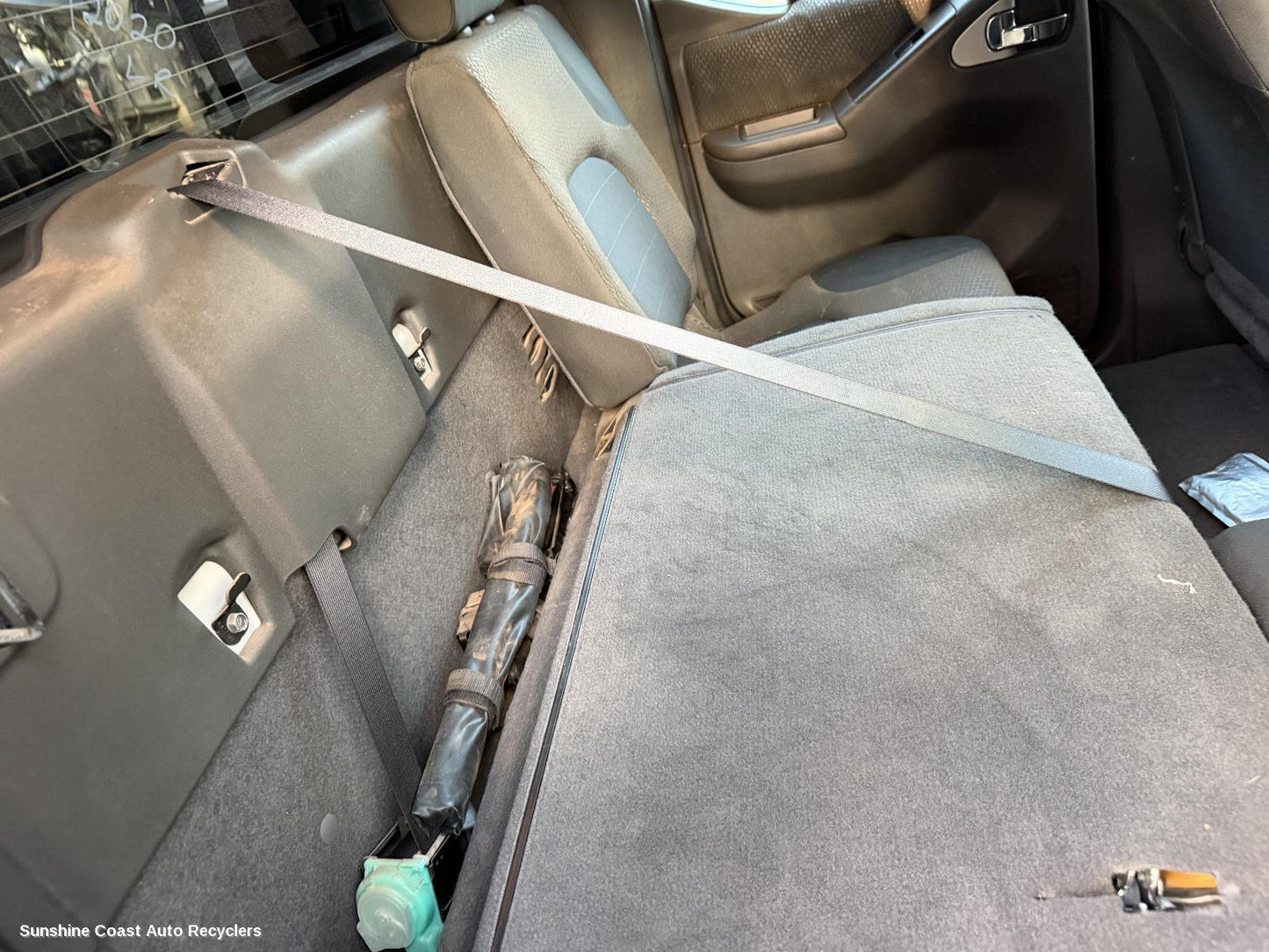 2005-2015 Nissan Navara Jack Tool Kit