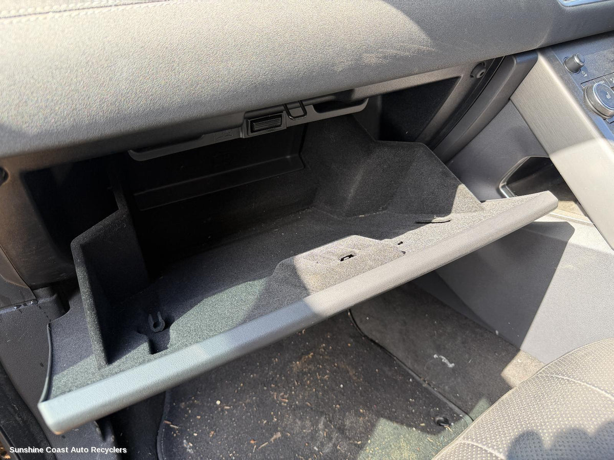 2011-2019 Land Rover Rangerover Evoque Glove Box