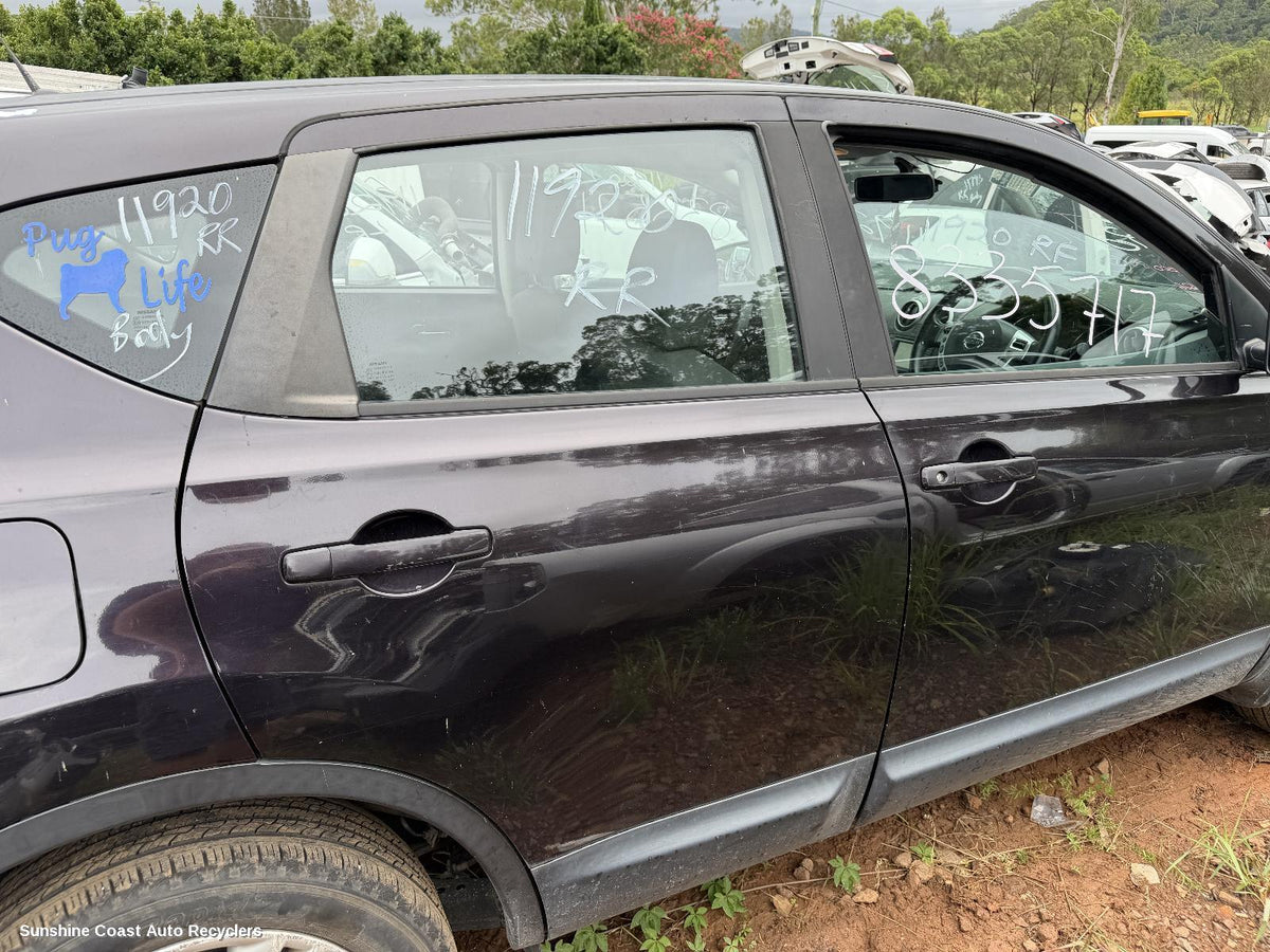 2007-2014 Nissan Dualis Right Rear Door Sliding