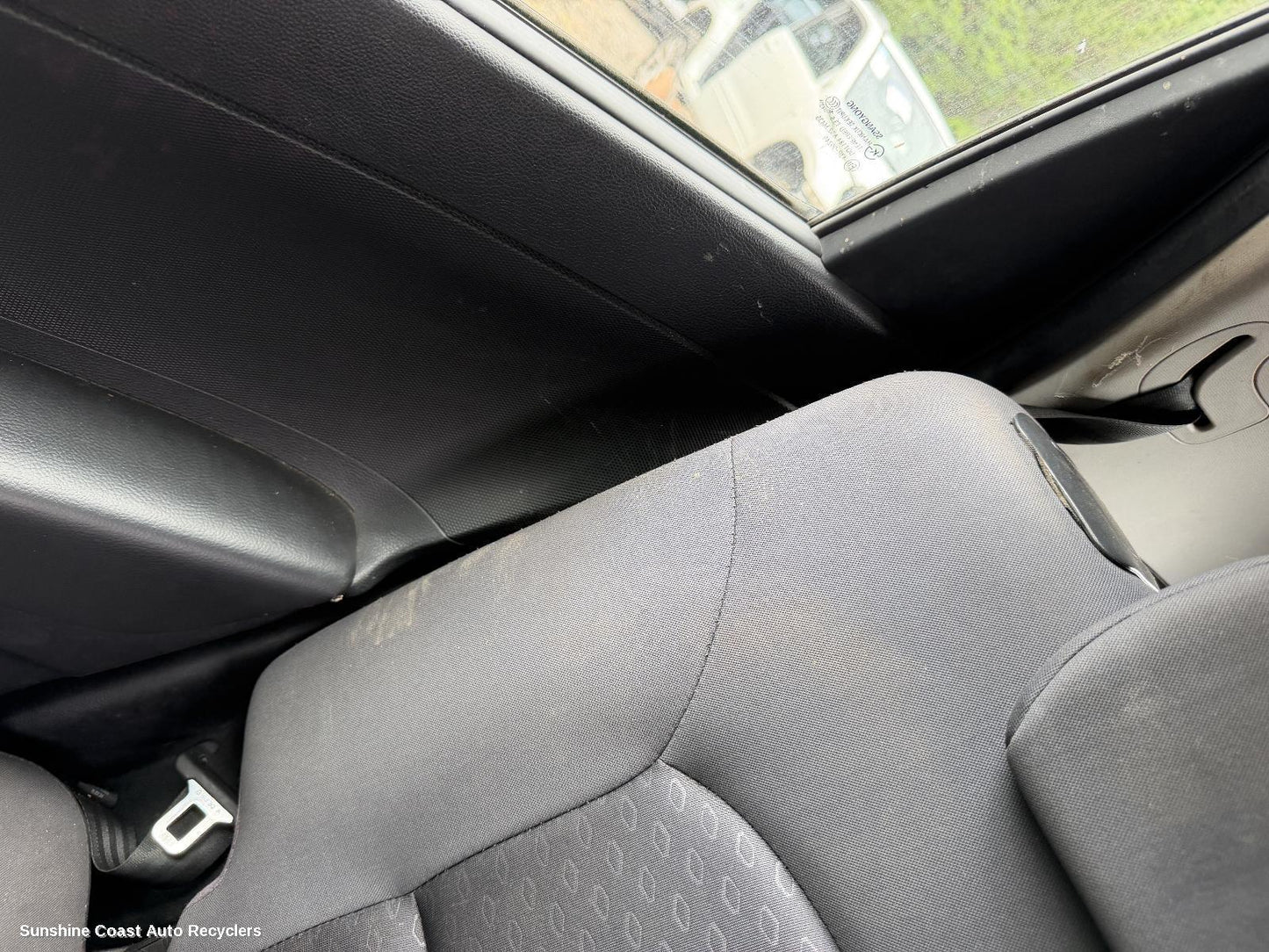 2011-2019 Ssangyong Korando Seatbelt Stalk