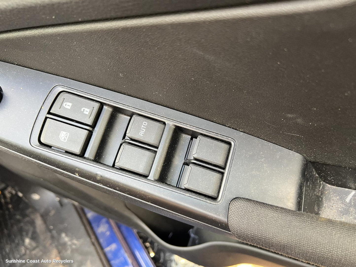 2022 Isuzu Dmax Pwr Dr Wind Switch