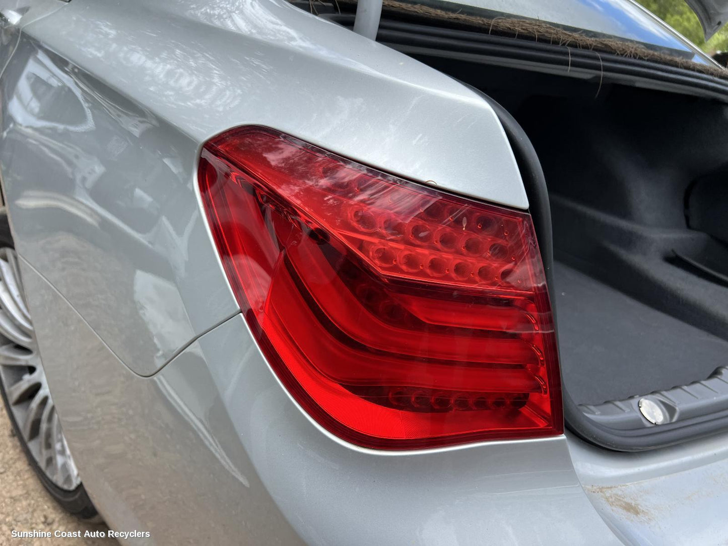 2011 Bmw 7 Series Left Taillight
