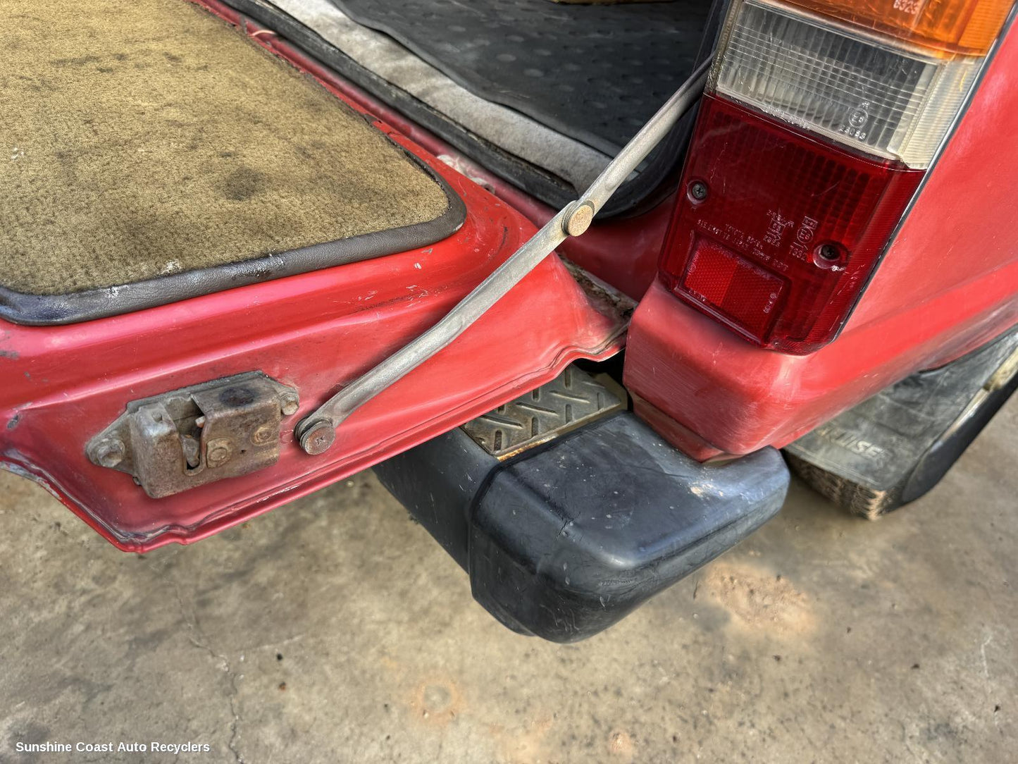 1984 Toyota Landcruiser Door Boot Gate Lock
