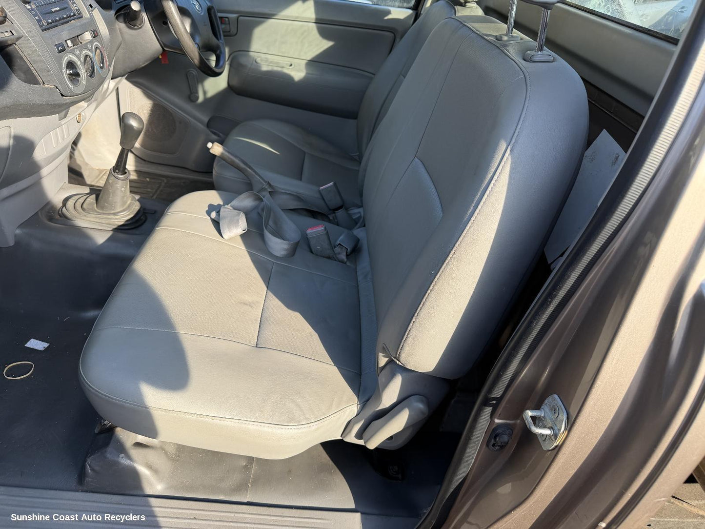2005-2011 Toyota Hilux Front Seat