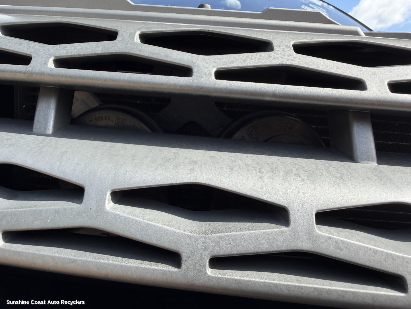 2011-2019 Land Rover Rangerover Evoque Horn
