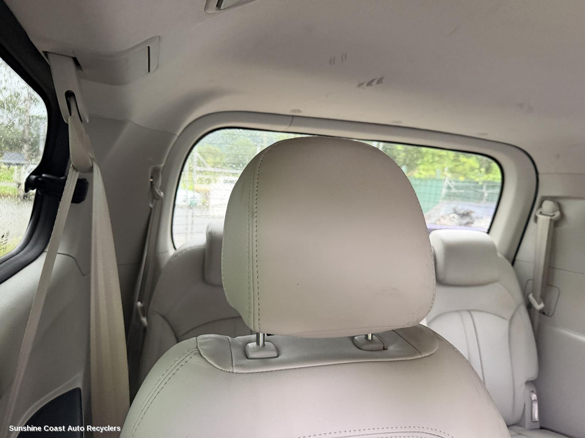 2015-2022 Ldv G10 Seatbelt Stalk