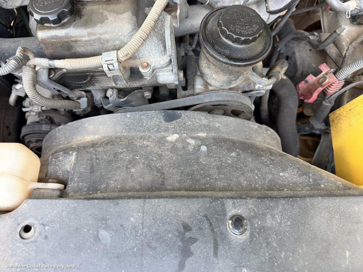 2003-2004 Toyota Prado Fan Shroud