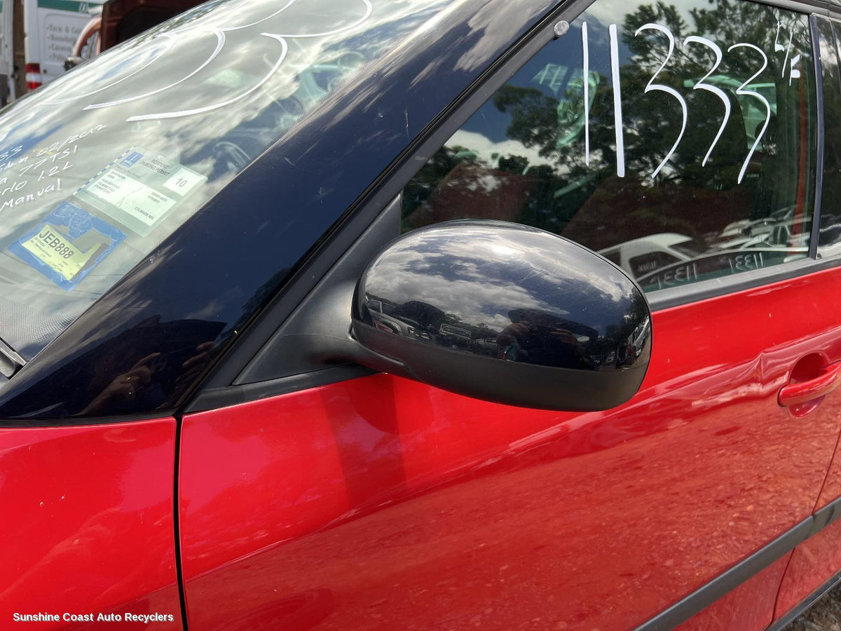 2010-2015 Skoda Fabia Left Door Mirror