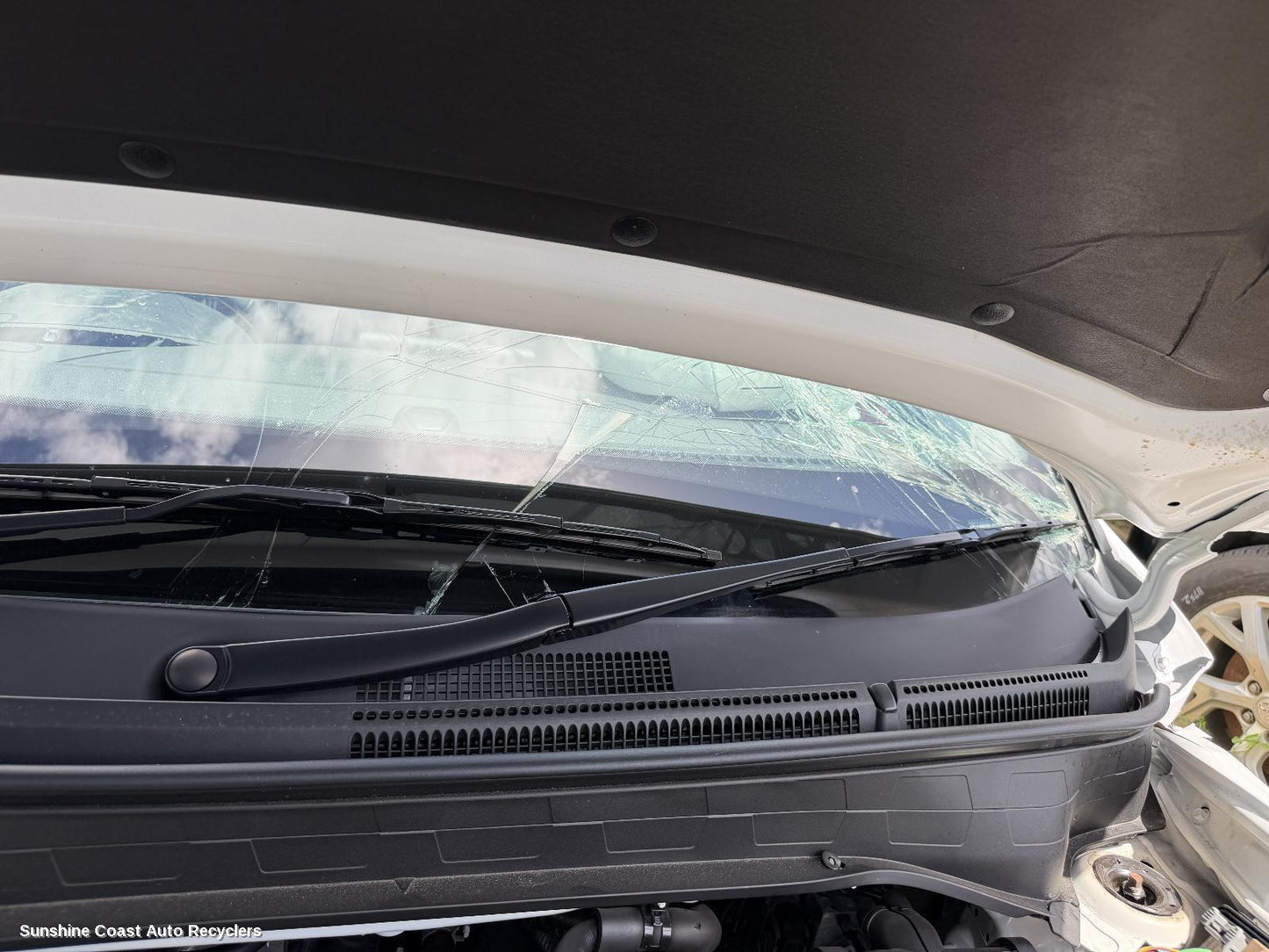 2019-2025 Hyundai Venue Wiper Arm