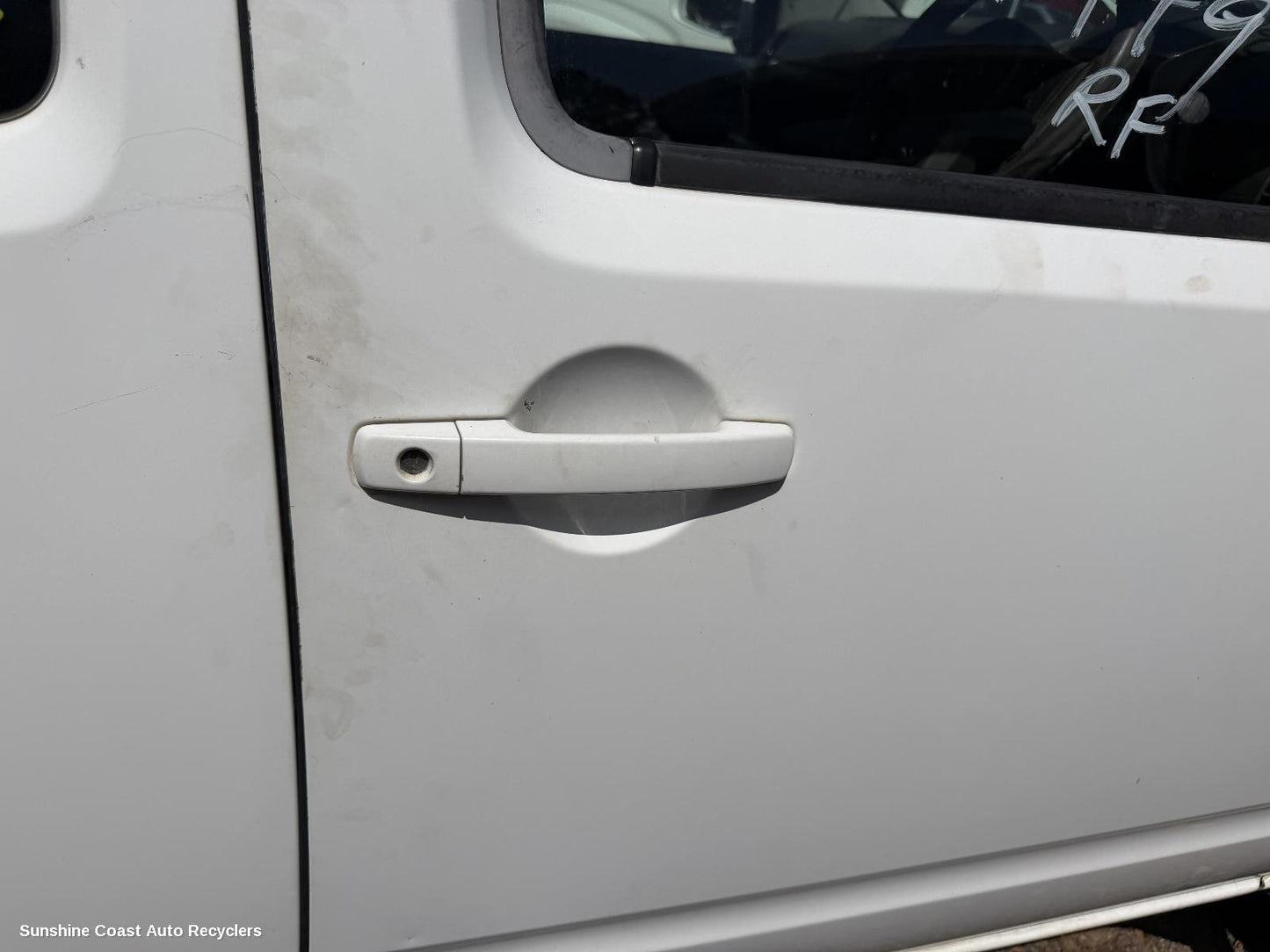 2008-2015 Nissan Navara Door Handle