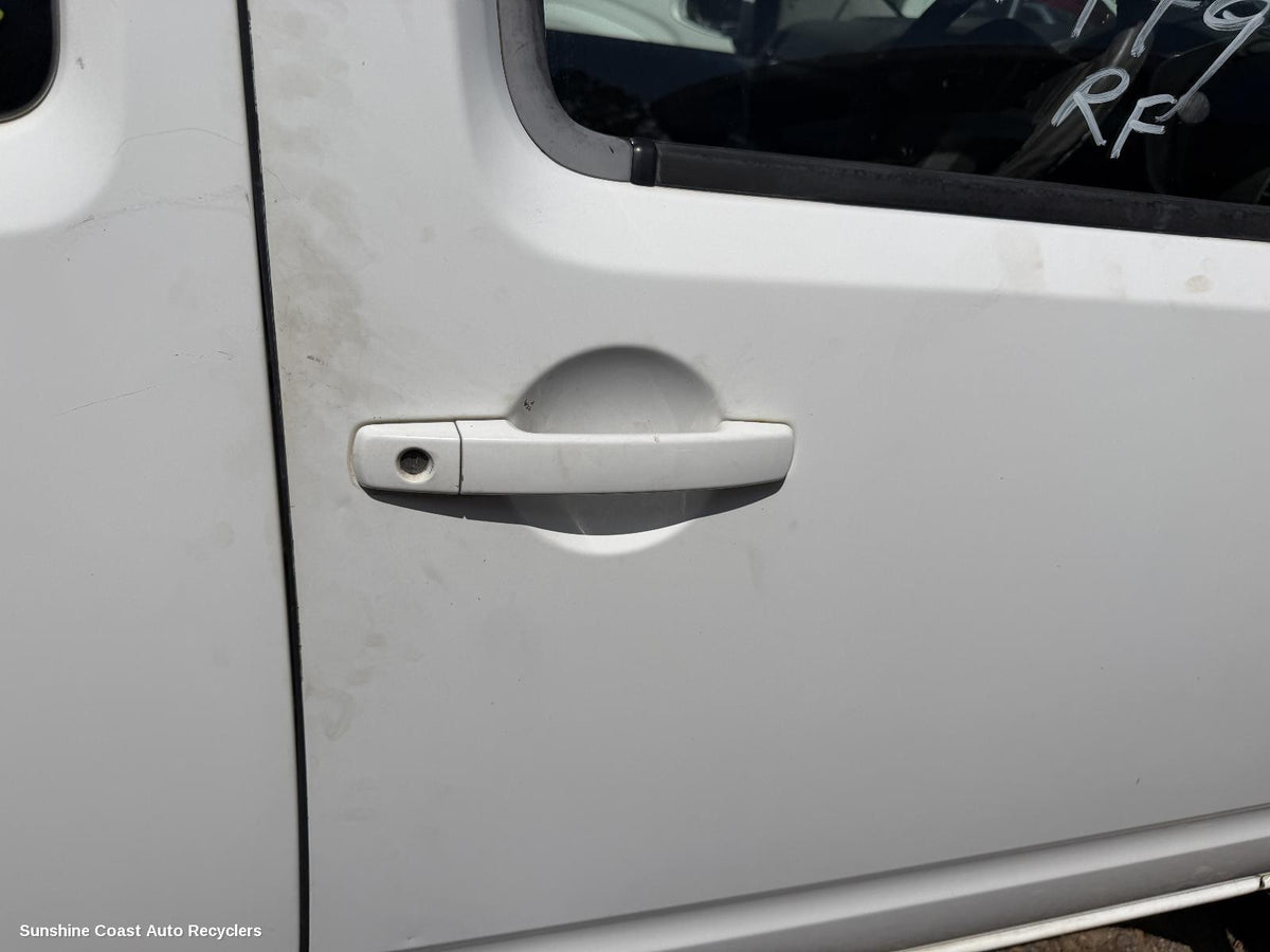 2008-2015 Nissan Navara Door Handle
